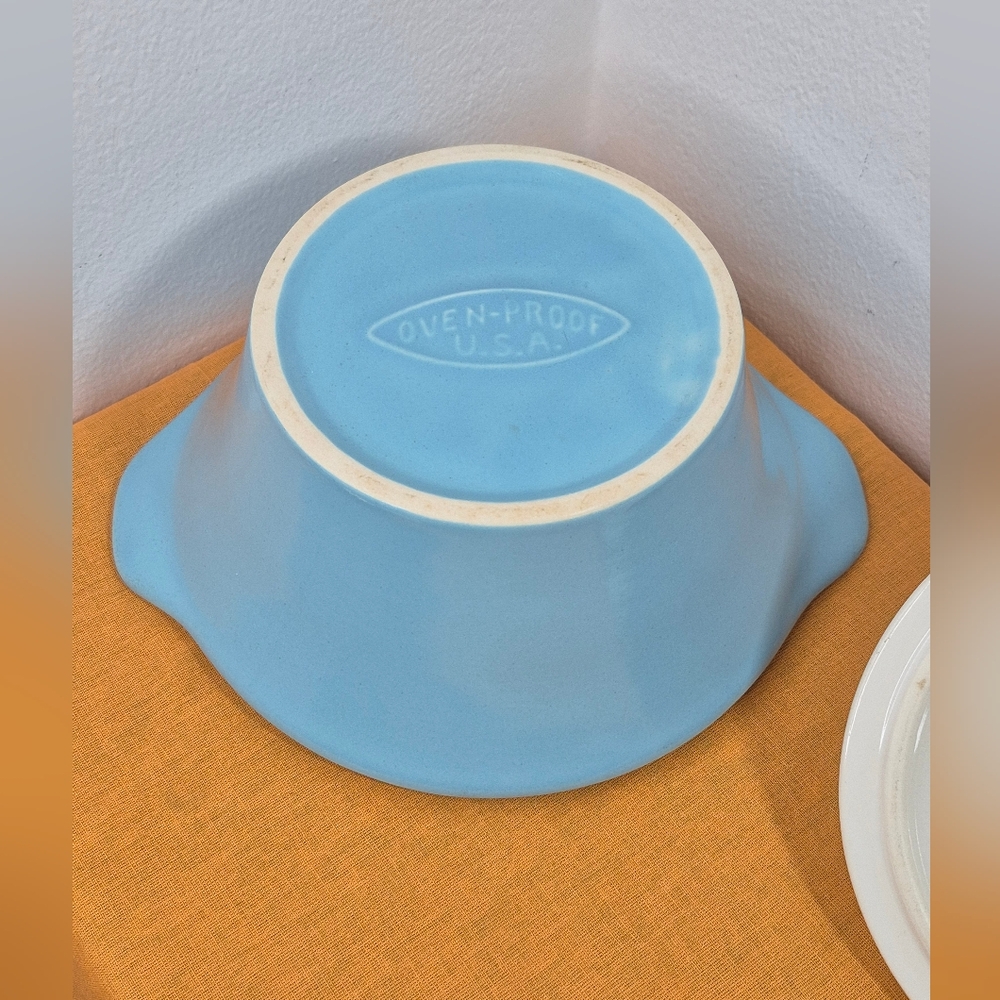 Cameron Clay Scandia Oven Proof Covered Casserole Dish Light Blue 1 qt MCM - Picture 9 of 12